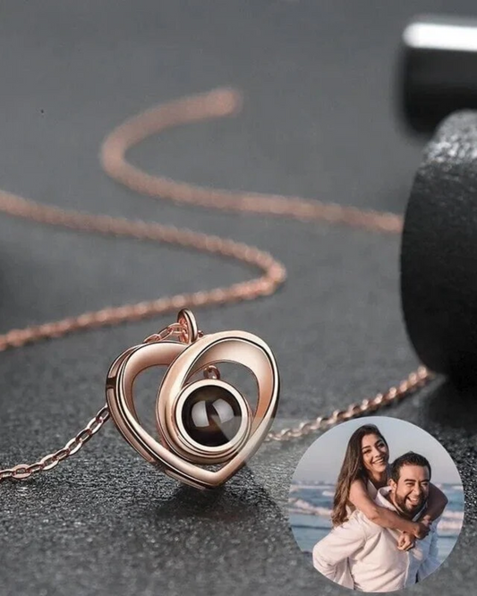 Kora Projection Necklace